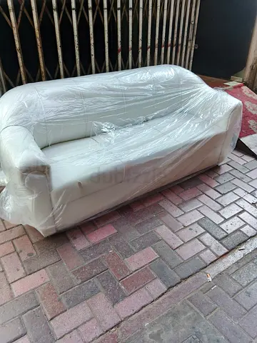 We are selling 3seater sofa brand new with delivery