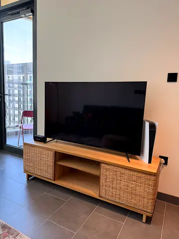 55-inch Smart QLED TV in perfect condition