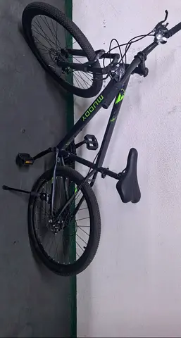 Used Muddy mountain bike - good condition, ready to ride