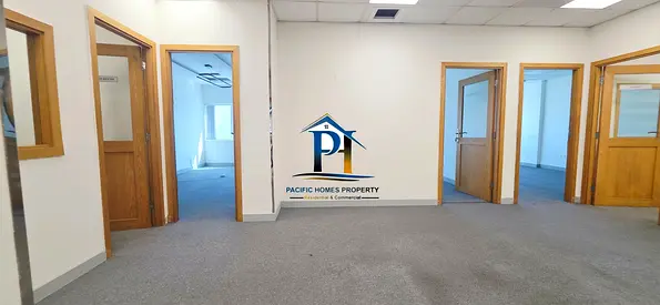 NEAR METRO=OPEN SPACE OFFICE=CHILLER FREE=JUST 140K=1447 Sqft