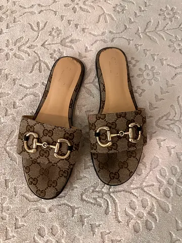 gucci sandals