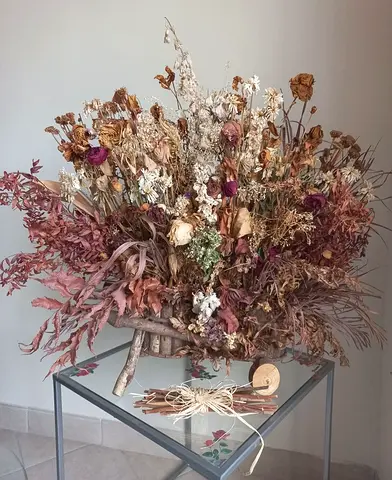 Dried Floral Arrangement on Wooden Base