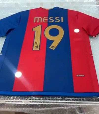 Barcelona Messi personally signed Jerseys