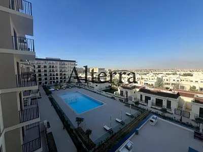 إطلالات على المسبح والمنتزه | شقة بغرفتي نوم | ميدان هاميلتون تاون | شرفتين