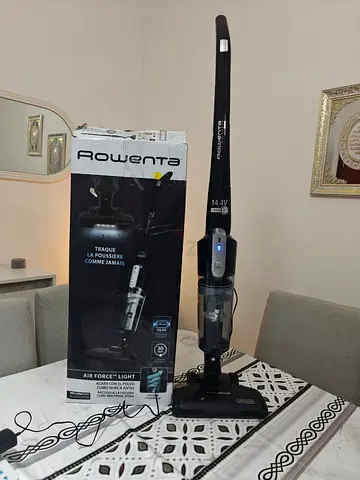 Rowenta Air Force Light 14.4V Cordless Vacuum Cleaner Stick Vacuum