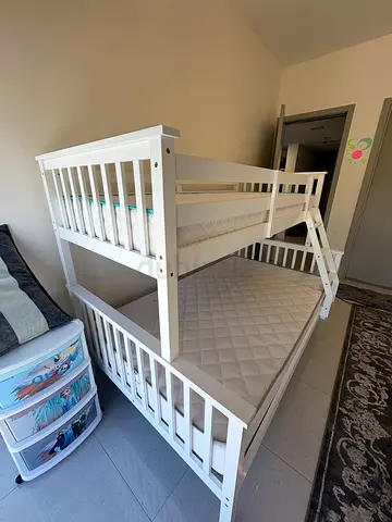 Kids bed