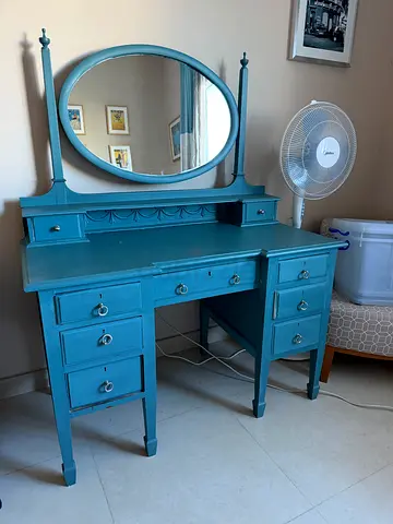 Solid wood dressing table - plenty storage - adjustable mirror