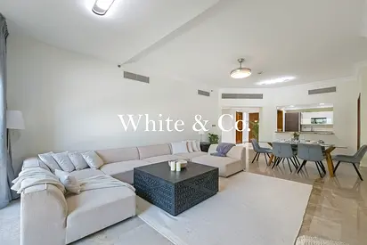 Luxurious Two Bedroom| Sea & Pool Views