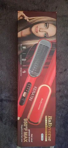 BaByverse Keratin Hair Straightener Brush - 950°F Max, Used