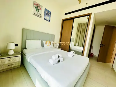 Luxury 1 BR | Fully Furnished | Community View | Vacant