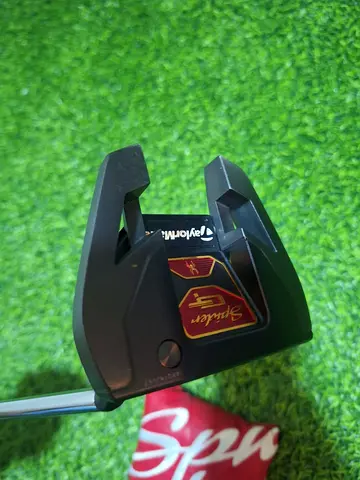 TaylorMade GT Black Putter