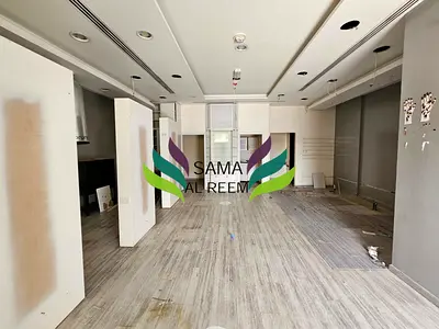 Main Road | 2 Months Free| 1065 SQFT Shop