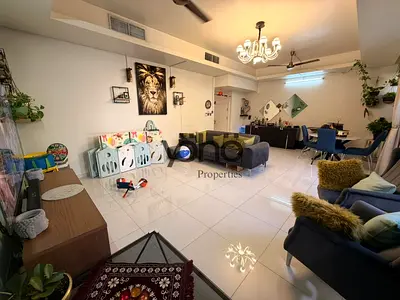 5 Beds+Maids | Vacant | Semi Furnished