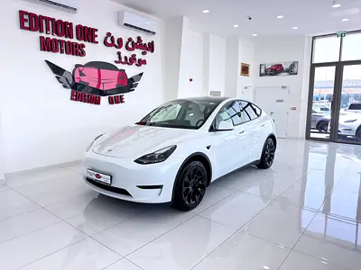 Tesla Y Long Range 2023 GCC Enhanced autopilot