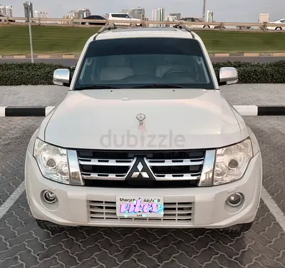 Mitsubishi Pajero 2012 GLS GCC Specs Full Option