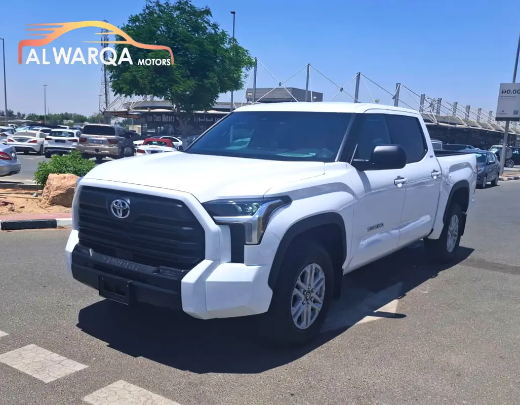 Toyota Tundra 2026 — photo 1 of 20
