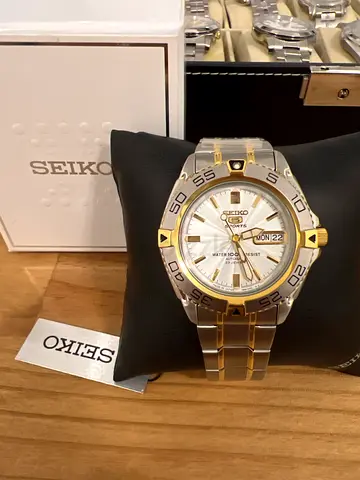 Seiko 5 Automatic Two-Tone Mens Watch - Silver  Gold, New