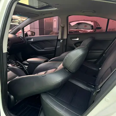 2016 KIA K3 — миниатюра 18