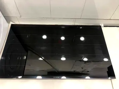 Bosch series 8 induction cooktop built-in 90cm. Integrated by hyp