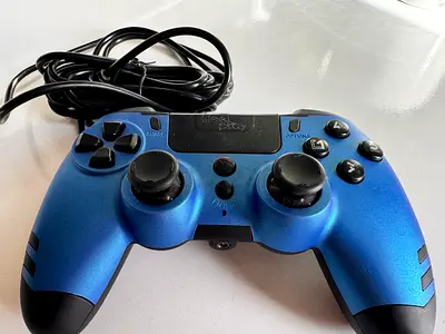 Steelplay Wired Game Controller (compatible with PS-4/PC) - Good Working Condition