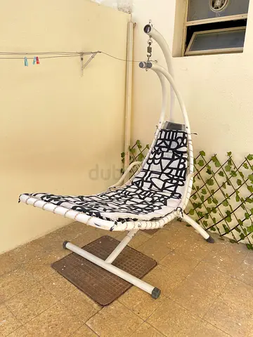 White Hanging Egg Chair with Black/White Cushion - Good Condition