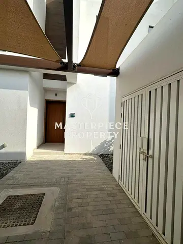 2BR Townhouse | Ready To Move | Single Row