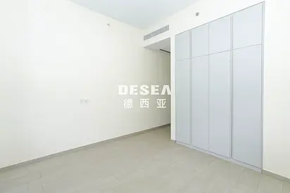 Ready to Move In | Unfurnished | Community View