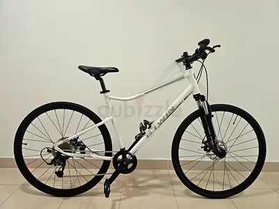 Decathlons Riverside 500 Hybrid Bike 700c(28inch)/Large