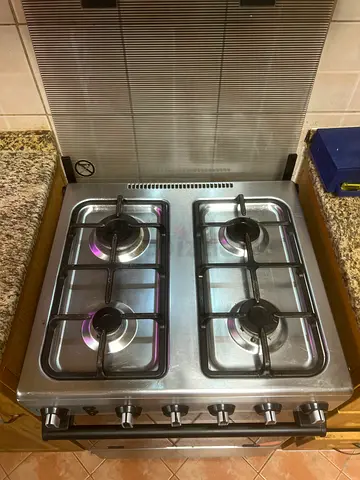 Stainless Steel 4-Burner Gas Hob — Good Working Condition