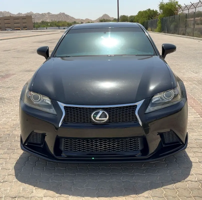 Lexus GS-Series 2015 — photo 1 of 6