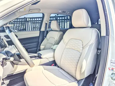 2024 Nissan PATHFINDER 照片 12