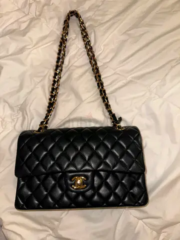 chanel classic bag