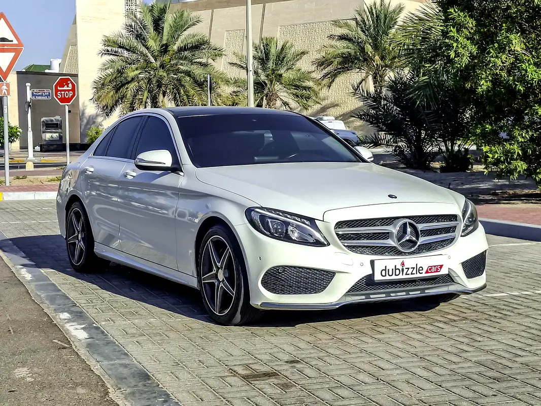 Mercedes-Benz C-Class 2015 — photo 1 of 15