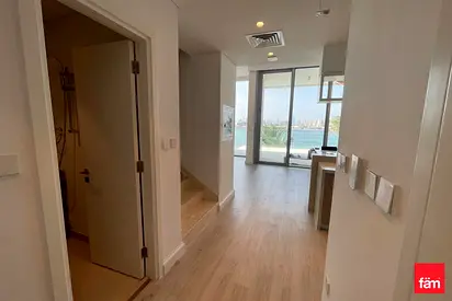 Rented | 2 Br Triplex Townhouse |Skyline View