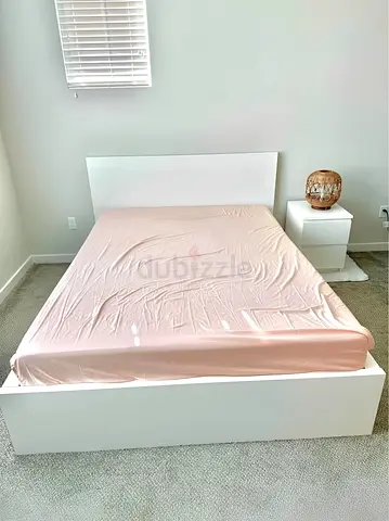 ikea bed and mattress /queen size