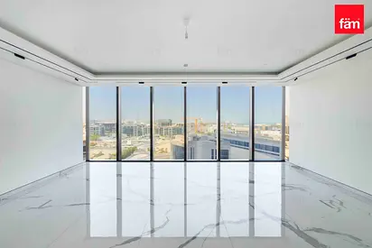 Luxurious | Big Layout | Vacant | Prime Location