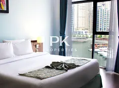 Chic 2BR Apartment with Private Balcony &amp; Marina View
