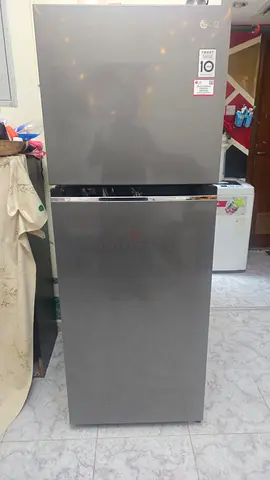 LG Top Freezer Refrigerator - 2 Door, Excellent Condition