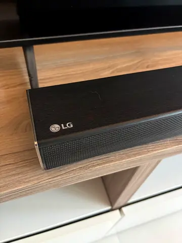 LG Soundbar - Compact Bluetooth Soundbar in Good Condition