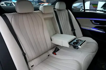 Mercedes-Benz E-Class E 200, миниатюра 18