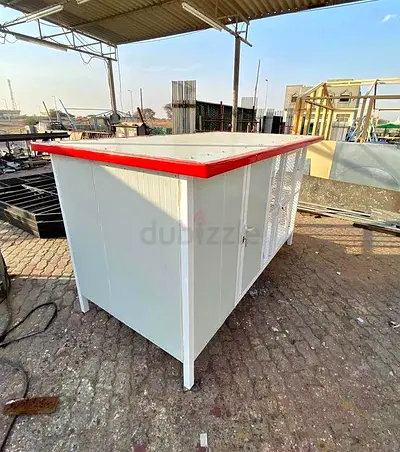 Insulated cat cage