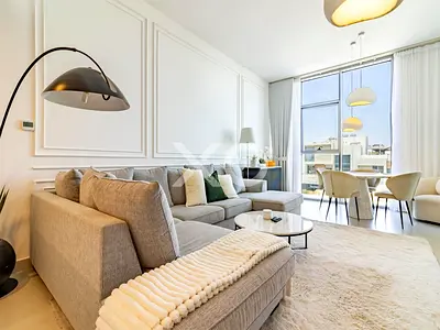 Upgraded | Large Balcony | Exclusive | VOT