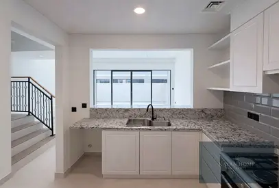 Exclusive 4BR Back-to-Back Townhouse | DAMAC Specialists