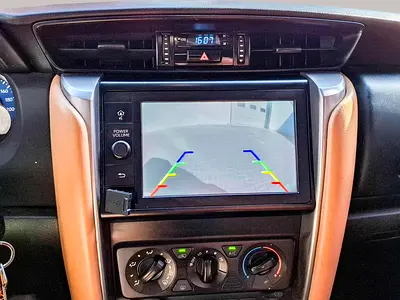 صورة 13 لـ 2022 Toyota FORTUNER
