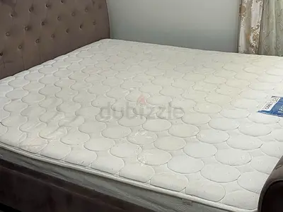 mattress - good condition