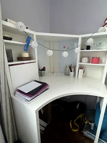 White Curved study Desk with - Good Condition
