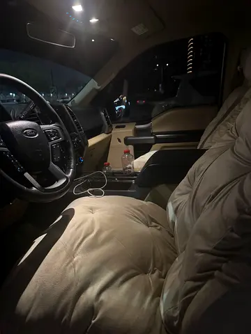 Ford F-150 XLT 2015 GCC Specs - Well Maintained
