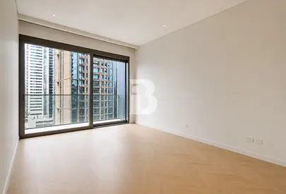Upgraded | Bright Layout | Vacant