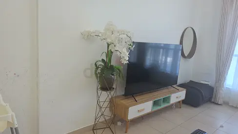 inch LED TV in good working70 condition with stand