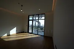 Pool View | Vacant | Spacious layout